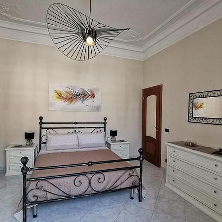 Apartament Casa In Centro Ventimiglia Zewnętrze zdjęcie
